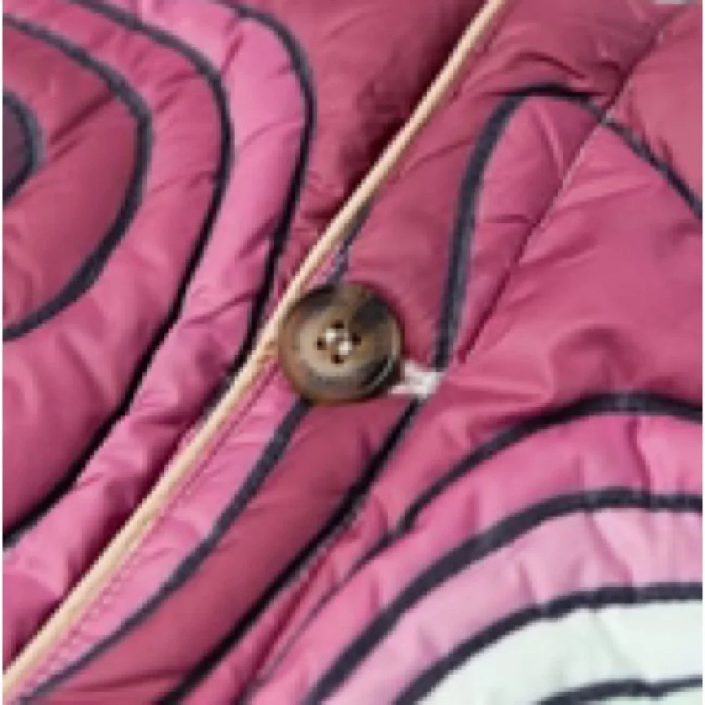 Ryoko Rain puffy jacket. Brand new! Sold out online - Picture 5 of 8